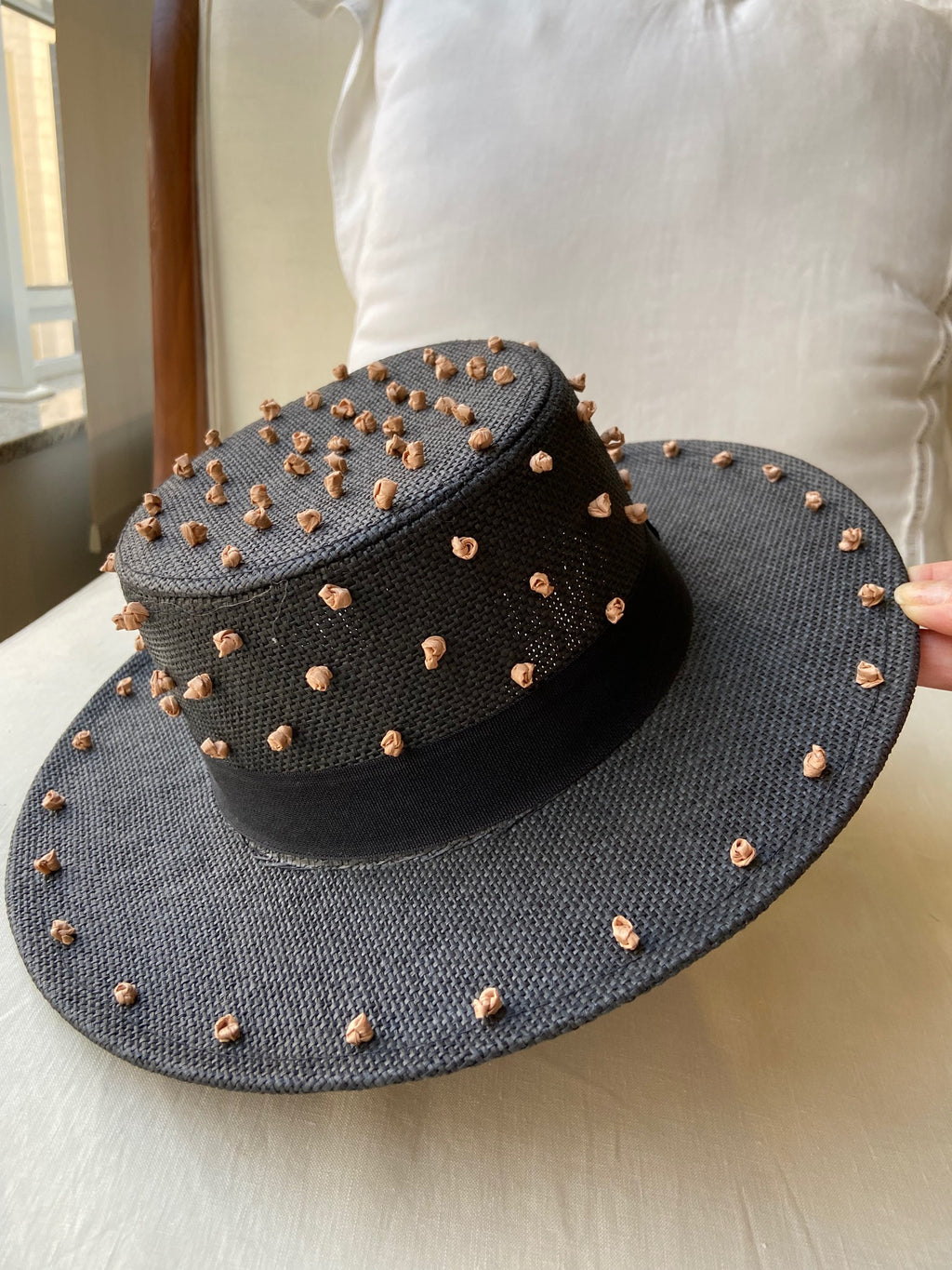 Hat Knots Black