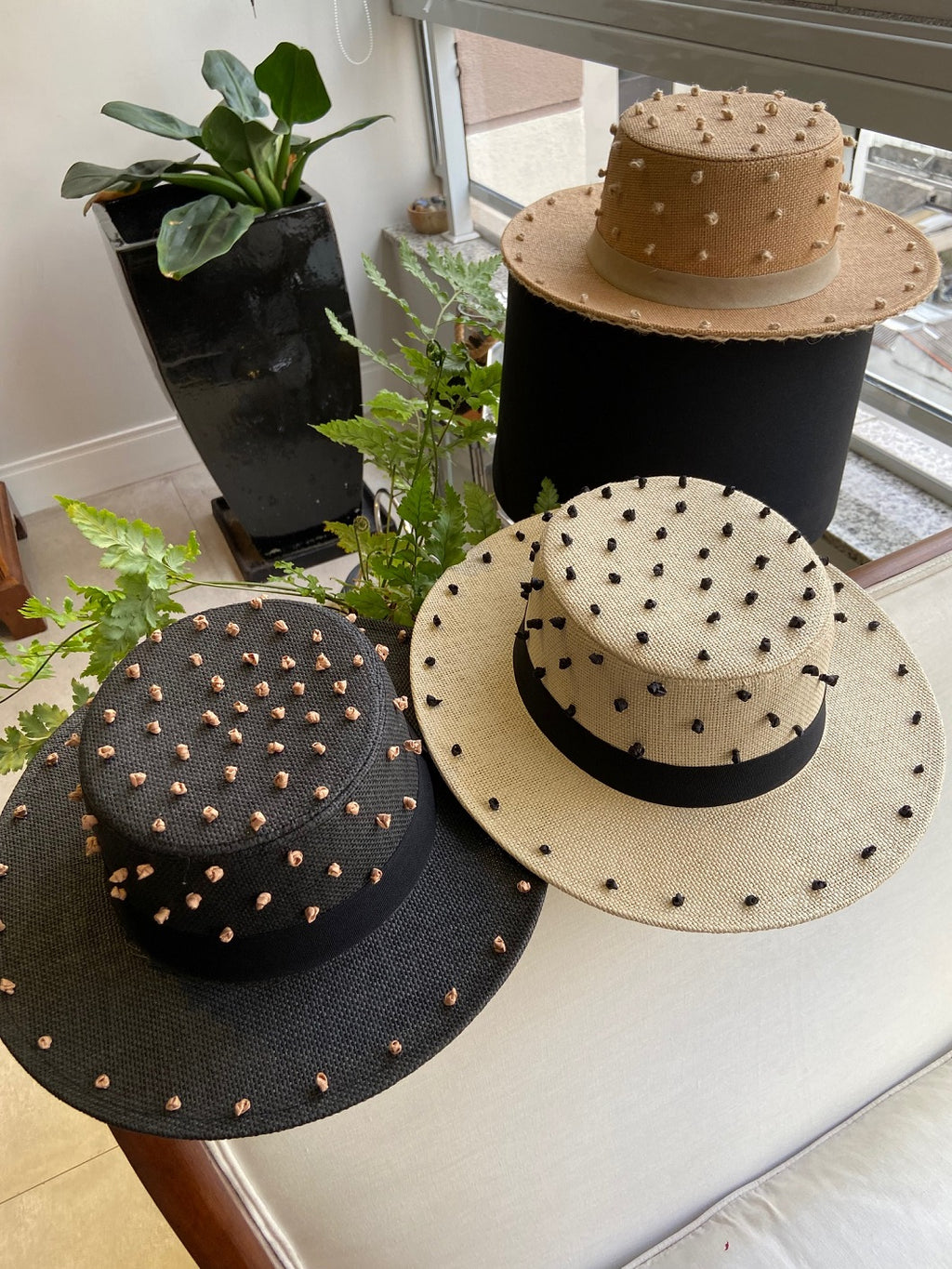 Hat Knots Black