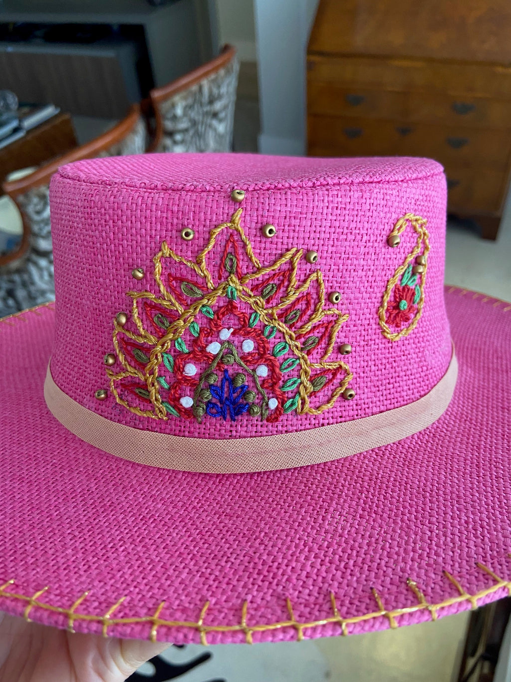 Hat Paris
