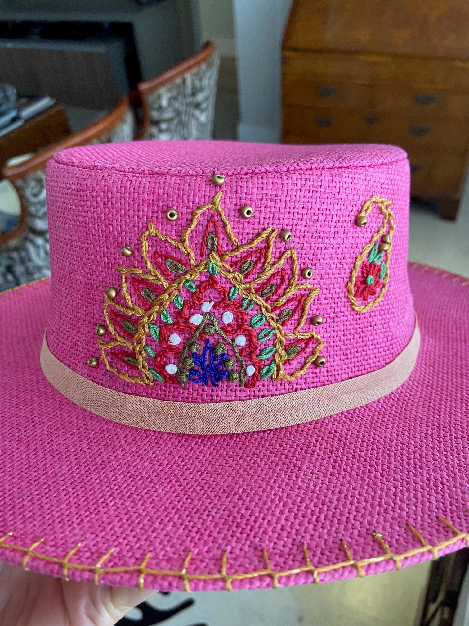 Hat Paris