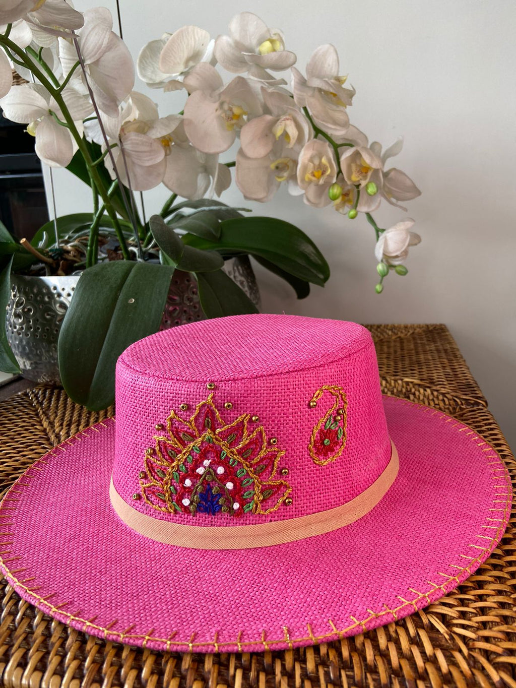 Hat Paris