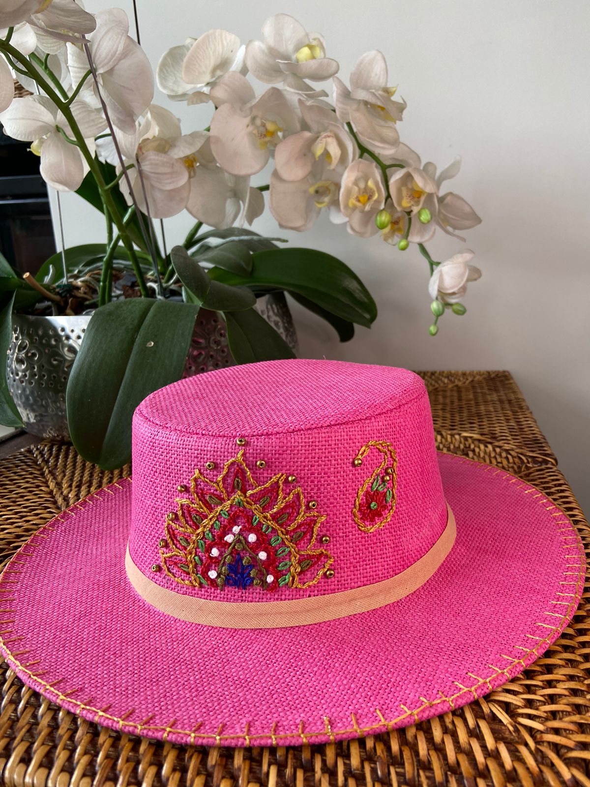 Hat Paris